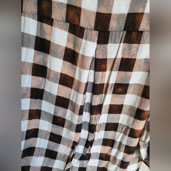 Poly&Esther OOAK Custom Bleach Dye Check Pattern Button-down Light Flannel Shirt - Picture 10 of 13
